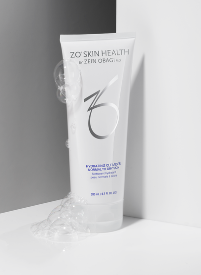 https://zoskinhealth.com/dw/image/v2/BJWC_PRD/on/demandware.static/-/Sites-zoskinhealth-master/default/dw26aa8858/images/HYDRATING%20CLEANSER/hyd.cleanser.full.mob.pdp.gbl.png?sw=408&q=65